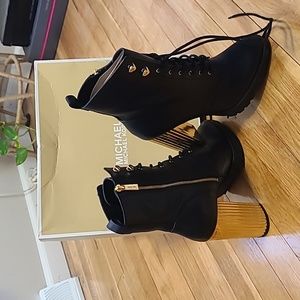BRAND NEW MICHAEL Michael Kors Women's Porter Lace Up Booties